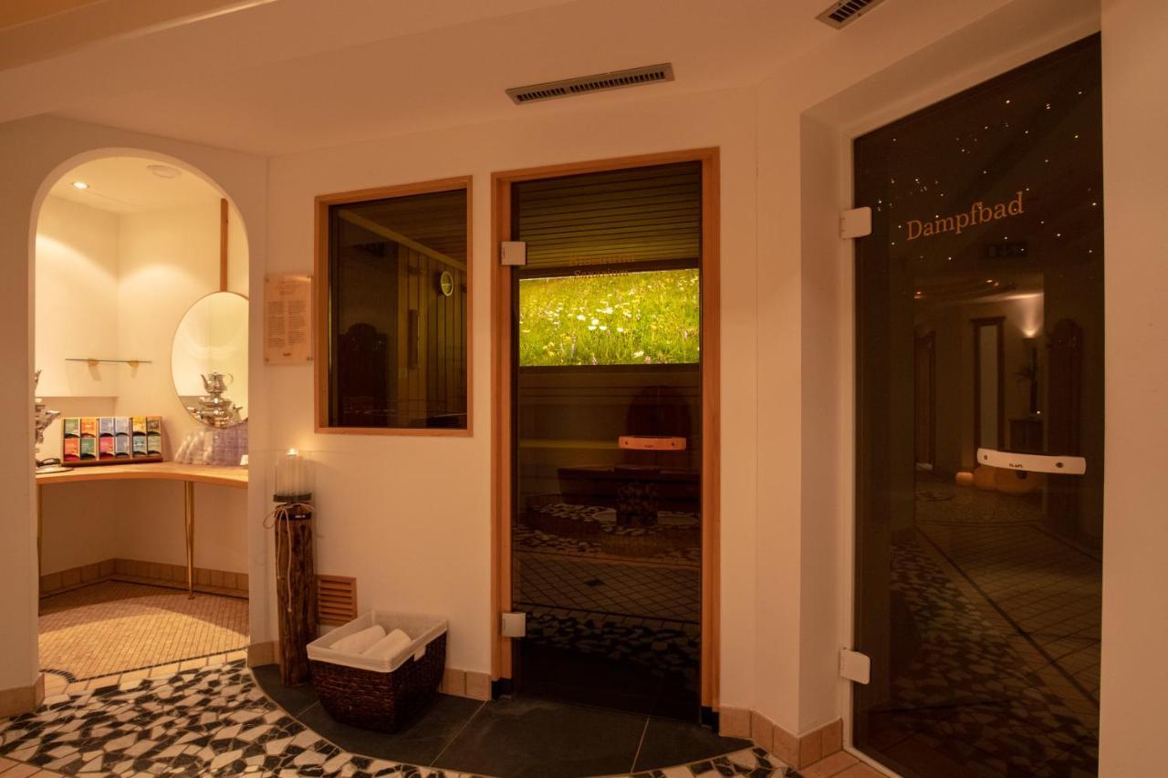 The Hotel - Himmlisch Wohlfuehlen Ischgl Ngoại thất bức ảnh