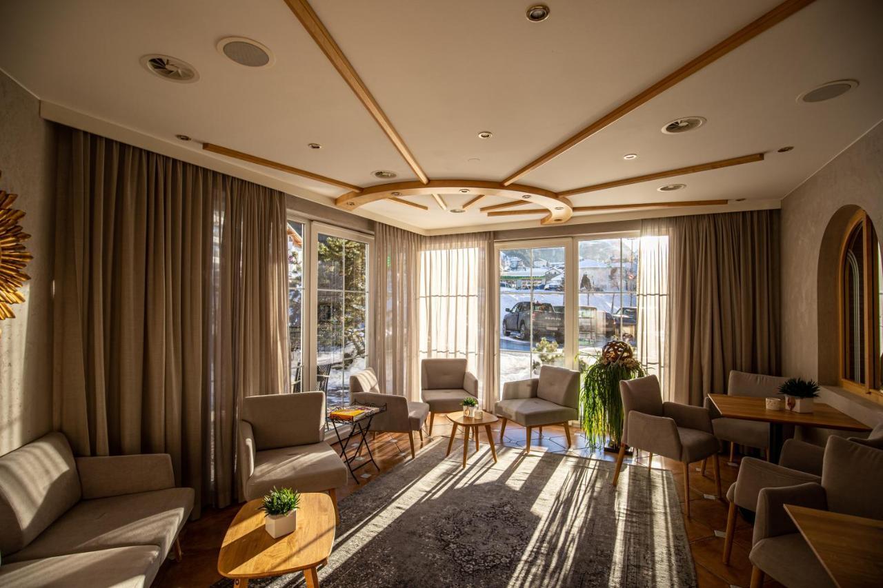 The Hotel - Himmlisch Wohlfuehlen Ischgl Ngoại thất bức ảnh